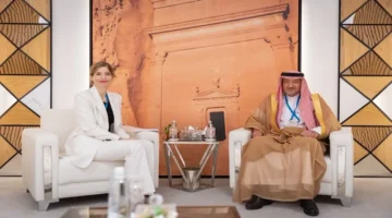 العلاقات الثنائية تتصدر مباحثات نائب وزير الخارجية مع مسؤول بالبرلمان الأوروبي